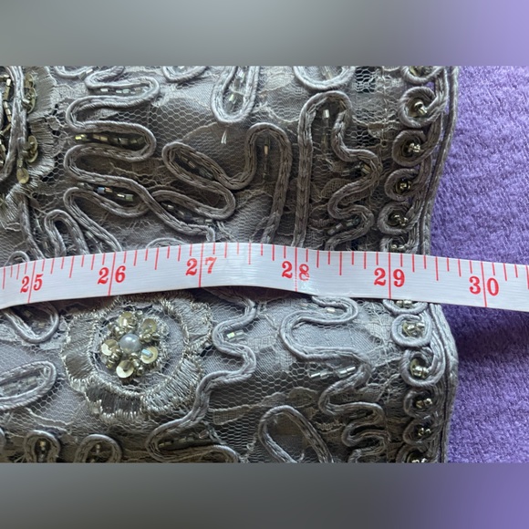 Sue Wong Nocturne Beaded Lace Cocktail Dress Silver Gray V-Neck Size 0 - Picture 6 of 9
